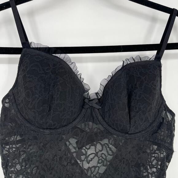 Victoria Secret Lace The Lacie Slip Teddy Chemise Large Black Ruffled Push Up - Picture 8 of 8